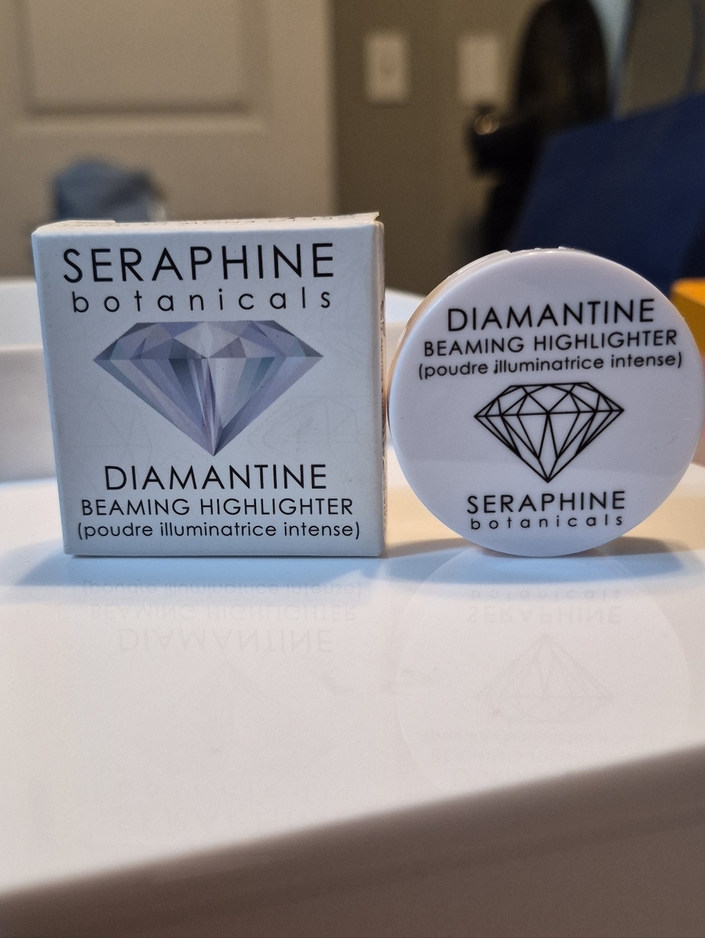 Seraphine Botanicals Diamantine Beaming Highlighter: Oyster, .07oz (Travel), NIB - Picture 4 of 6